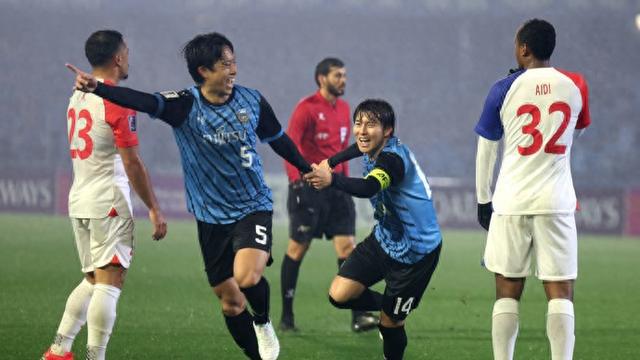 亞冠申花敗川崎，無緣八強(qiáng)，C羅對(duì)決夢(mèng)破。