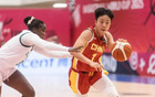 40中19，轟53分15板，女籃新雙核顯威。無張子宇，輸球亦有收獲。
