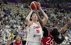 女籃亞洲杯：中國大勝印尼51分，張子宇得13分。